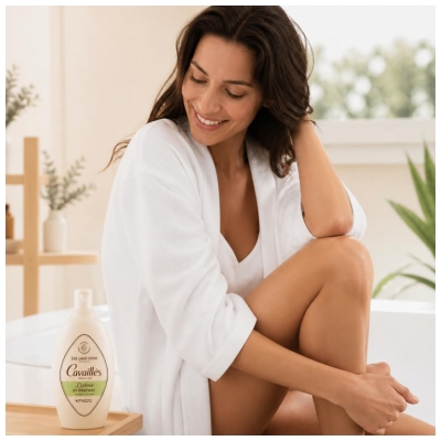 Rogé Cavaillès Feuchtigkeitsspendende Intimwaschpflege 100 ml
