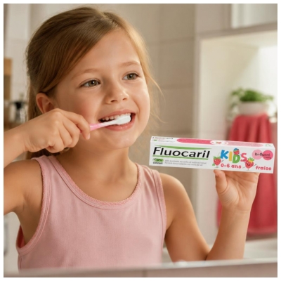 Fluocaril Pasta Dentífrica Infantil Bi-fluorescente 0-6 Años Fresa 75 ml