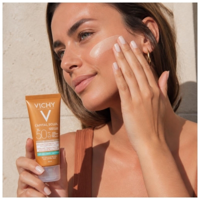 Vichy Capital Sol BB Emulsión Seco Toque Teñido SPF50 50 ml