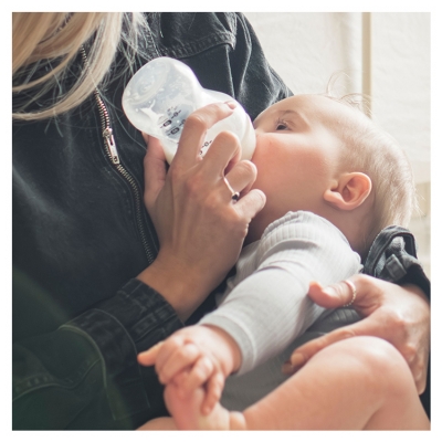 Tommee Tippee Kit de Inicio Natural Start Para Recién Nacidos de 0 a 3 Meses + (en Francés)