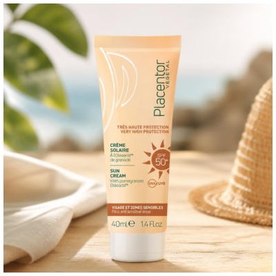Placentor Végétal Aurinkovoide Kasvot ja Herkät Alueet SPF50 40 ml