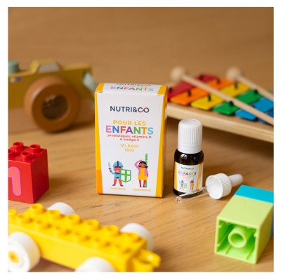 Nutri&Co Pour les Enfants Probiotiques Vitamine D et Oméga 3 15 ml