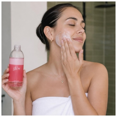 Glow Guava Facial Čistilo za obraz 190 ml