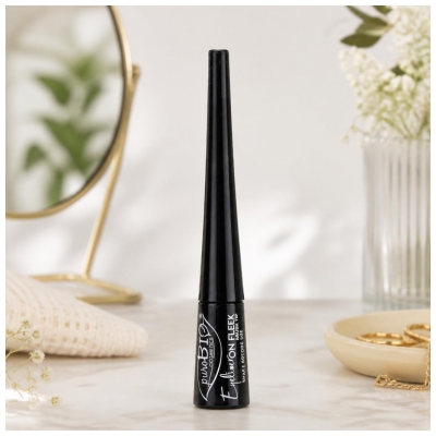 PuroBIO Cosmetics Eyeliner On Fleek Penselspids Økologisk 3,1 ml