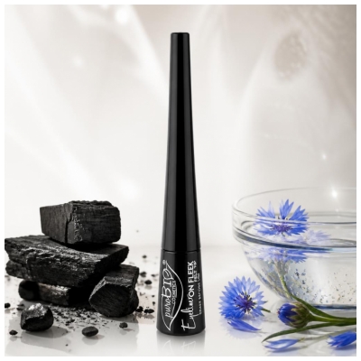 PuroBIO Cosmetics Eyeliner On Fleek Ponta Feltro Bio 3,1 ml