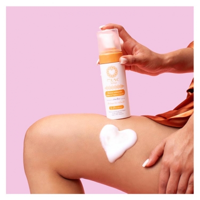 Intimní Pižmo Čisticí Pěna pro intimní hygienu Jantar Květinová 150 ml