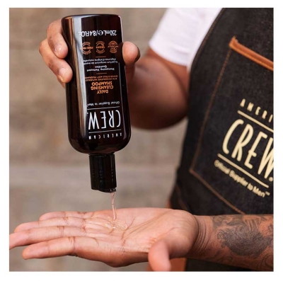 American Crew Veganes Shampoo zur Täglichen Reinigung Für Männer Spendet Tiefgehende Feuchtigkeit Für Alle Haartypen 250ml