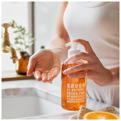 Mýdlo Le Naturel Extra Pur de Marseille Květ pomerančovníku Náhradní náplň 500 ml