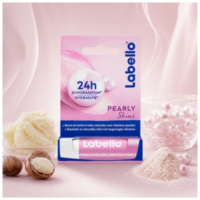 Labello Pearly Shine Feuchtigkeitsspendender Lippenbalsam 4,8 g