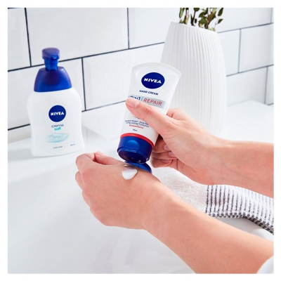 Nivea Repair Krém na ruce 3v1 75 ml