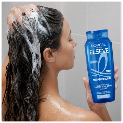 L'Oréal Paris Elseve Anti-Skæl Behandlende og Udjævnende Shampoo 300 ml