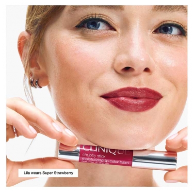 Clinique Chubby Lip Balm Stick Tinted Moisturizer 3 g - Barwa: 07 Super Strawberry