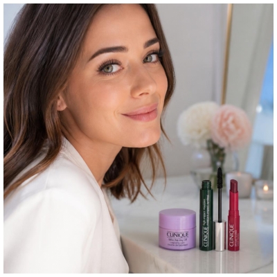 Clinique Essential Makeup Gift Set