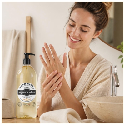 Le Comptoir du Bain Sapone di Marsiglia Surgras Mandorla Dolce 1L