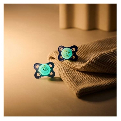 MAM 2 Soothers Original Night 2-6 Months