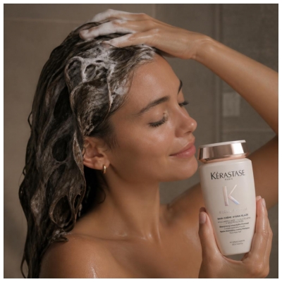Kérastase Gloss Absolu Feuchtigkeitsspendendes Glanz-Creme-Shampoo 250 ml