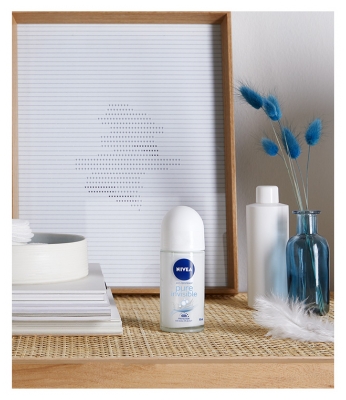Nivea Pure Invisible Antiperspirant Deodorant 72H Roll-On 50 ml
