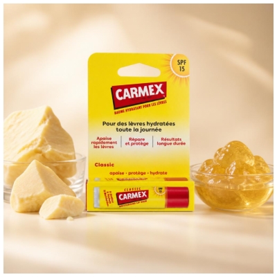 Balsam de buze hidratant clasic Carmex SPF15 4,25 g