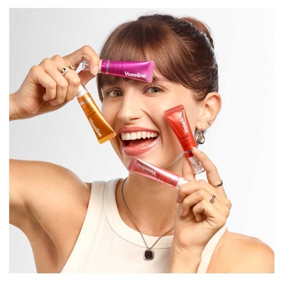 Vaseline Gluta-Hya Lip Sérum Gloss Teinté Lèvres 10 ml - Teinte : Royal Plum