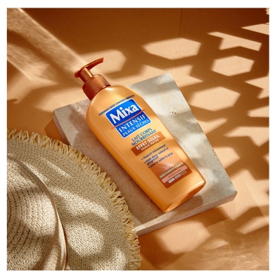 Mixa Voedende Bodylotion met Zongekust Effect Lichte Huid 250 ml