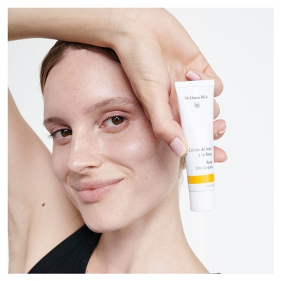 Dr. Hauschka Crema per il Giorno alla Rosa 30 ml