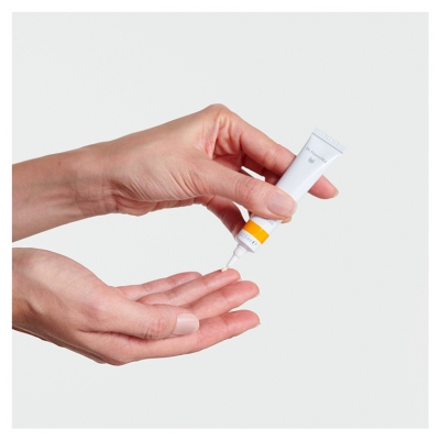 Dr. Hauschka Daily Hydrating Eye Cream 12.5 ml