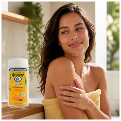 Le Petit Marseillais Ekstra Nežen Gel za Prhanje Mango Bio & Pasijonka 250 ml