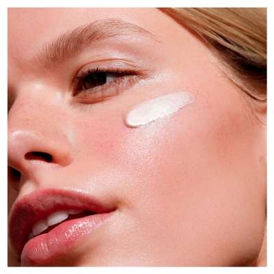 Dr. Hauschka Glødgivende Fluid 30 ml