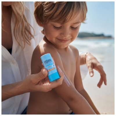 Isdin Fotoprotector Pediatrics Niewidoczny Sztyft Ochrona Przeciwsłoneczna SPF50 Wkład 20 g