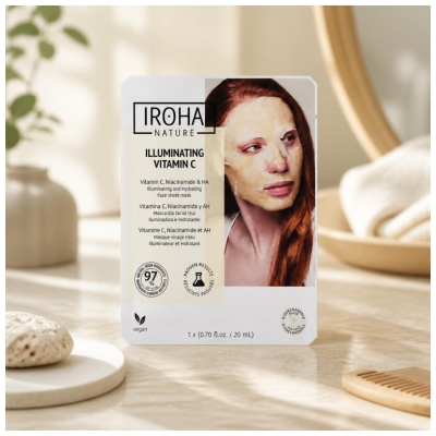 Iroha Nature Lysnende og Fugtgivende Maske 20 ml