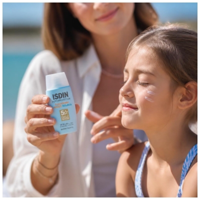 Isdin Fotoprotector Pediatrie Fusion Water SPF50 50 ml