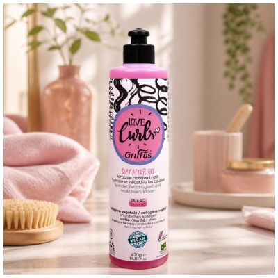 Griffus Love Curls Day After Gel Spendet Feuchtigkeit und Reaktiviert Locken 420 g