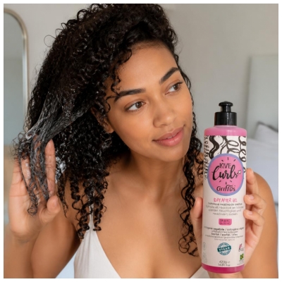 Griffus Love Curls Day After Gel Spendet Feuchtigkeit und Reaktiviert Locken 420 g