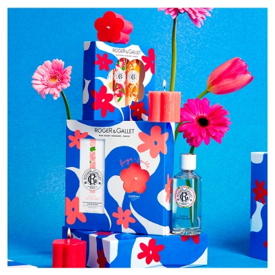 Roger & Gallet Zázvor Červený Coffret Eau Parfumée Bienfaisante 100 ml + Vonné Svíčky 85 gr Zdarma