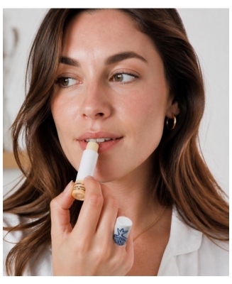 Korres Lippenbalsam Glänzendes Finish Honig & Thymian 4,5 g