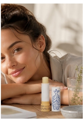Korres Lippenbalsam Glänzendes Finish Honig & Thymian 4,5 g