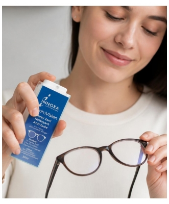 Laboratorul Innoxa Spray 2în1 Hydravision de Curățare și Anti-Aburire 30 ml