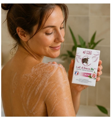 MKL Green Nature Lait d'Ânesse Bio du Gers Savon Végétal Surgras Rose 100 g