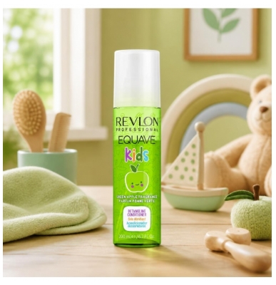 Revlon Professional Equave Kids Entwirrende Pflege Grüner Apfel-Duft 200 ml